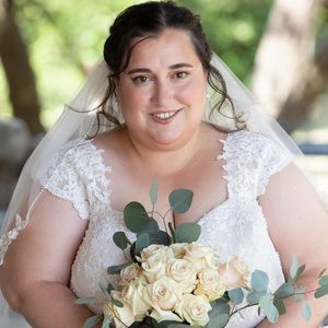 Meet your Posher, Laura